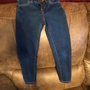 Girls SZ 6 Old Navy blue jeans